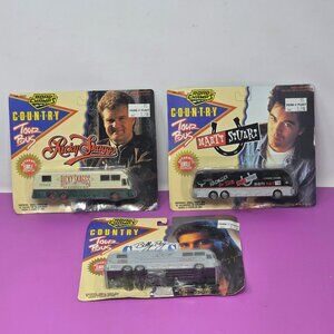 Road Champs Country Tour Bus Models Ricky Skaggs Marty Stuart & Billy Ray Cyrus
